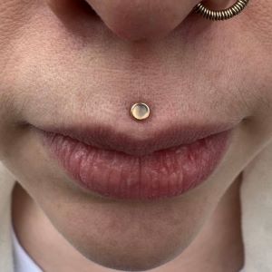 Abra-Obelisk-Body-Piercing-Renton-Washington-Philtrum-Medusa-